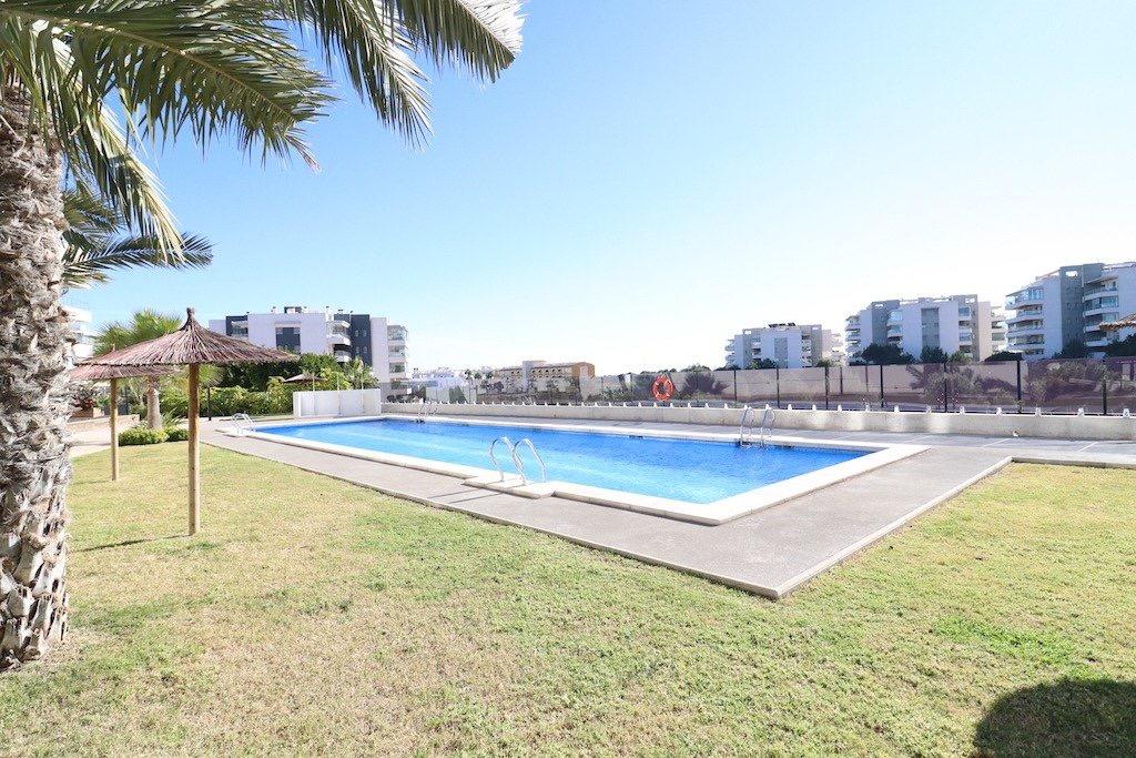 Piso en venta en Orihuela Costa