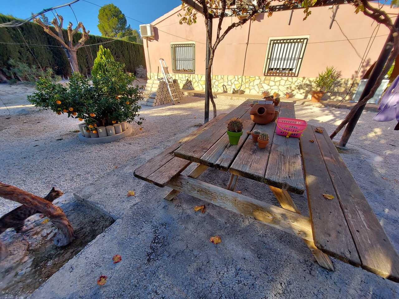 Villa for sale in Calasparra, Murcia, Spain