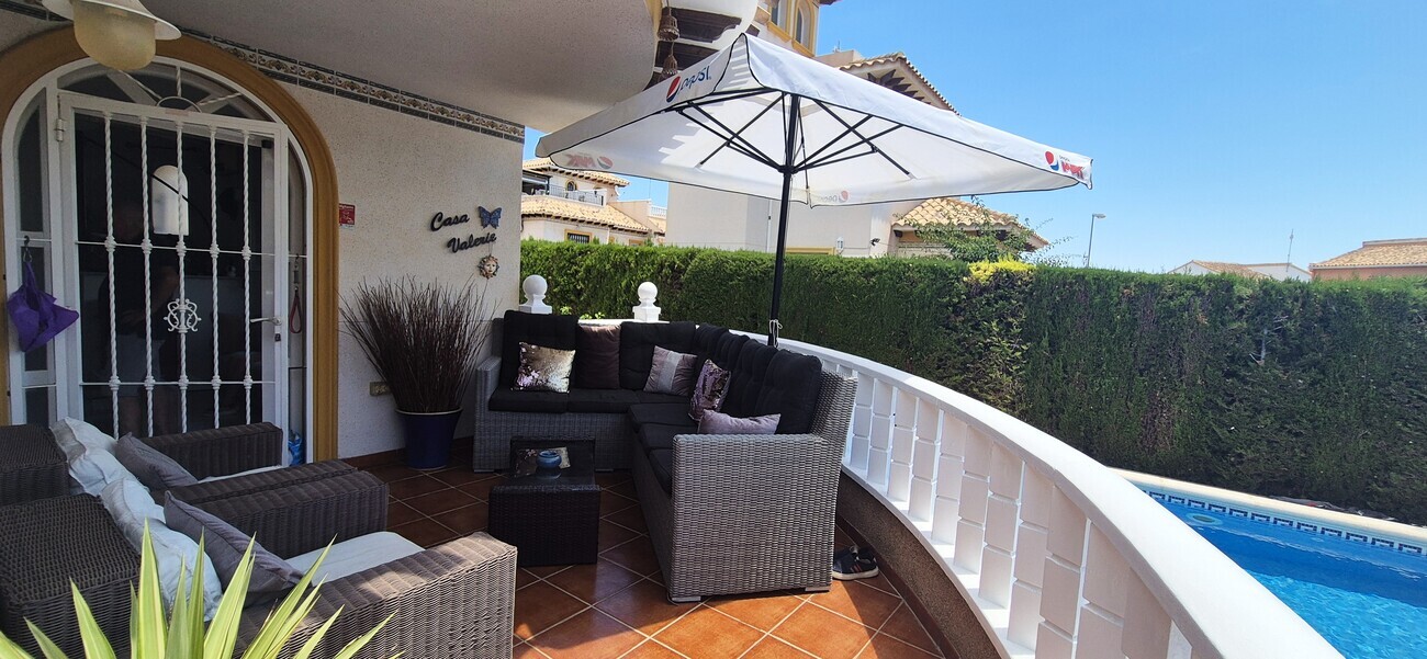 Villa for sale in Orihuela Costa, Alicante, Spain