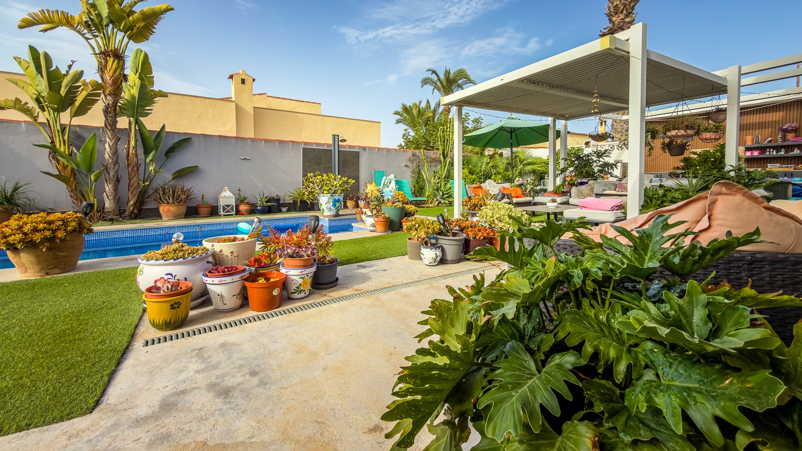 Villa for sale in Torrevieja, Alicante, Spain