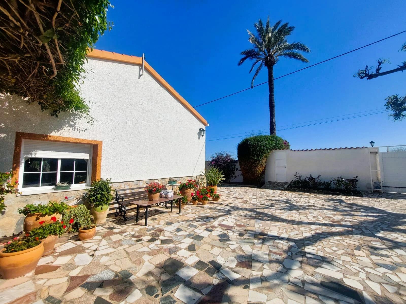 Finca for sale in La Marina, Alicante, Spain