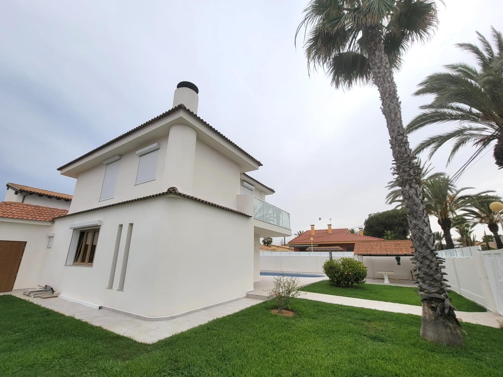 Villa for sale in Orihuela Costa, Alicante, Spain