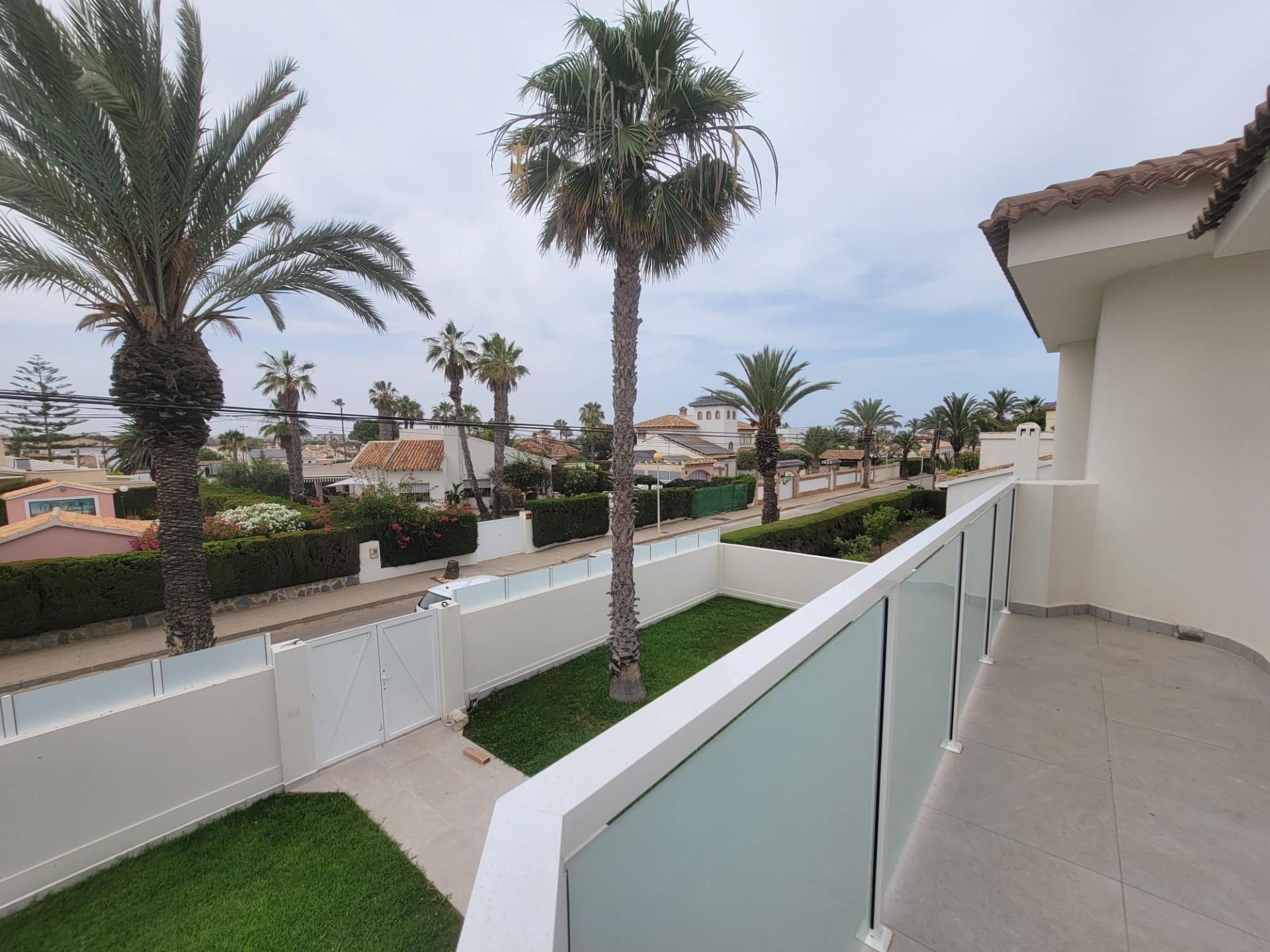 Villa for sale in Orihuela Costa, Alicante, Spain