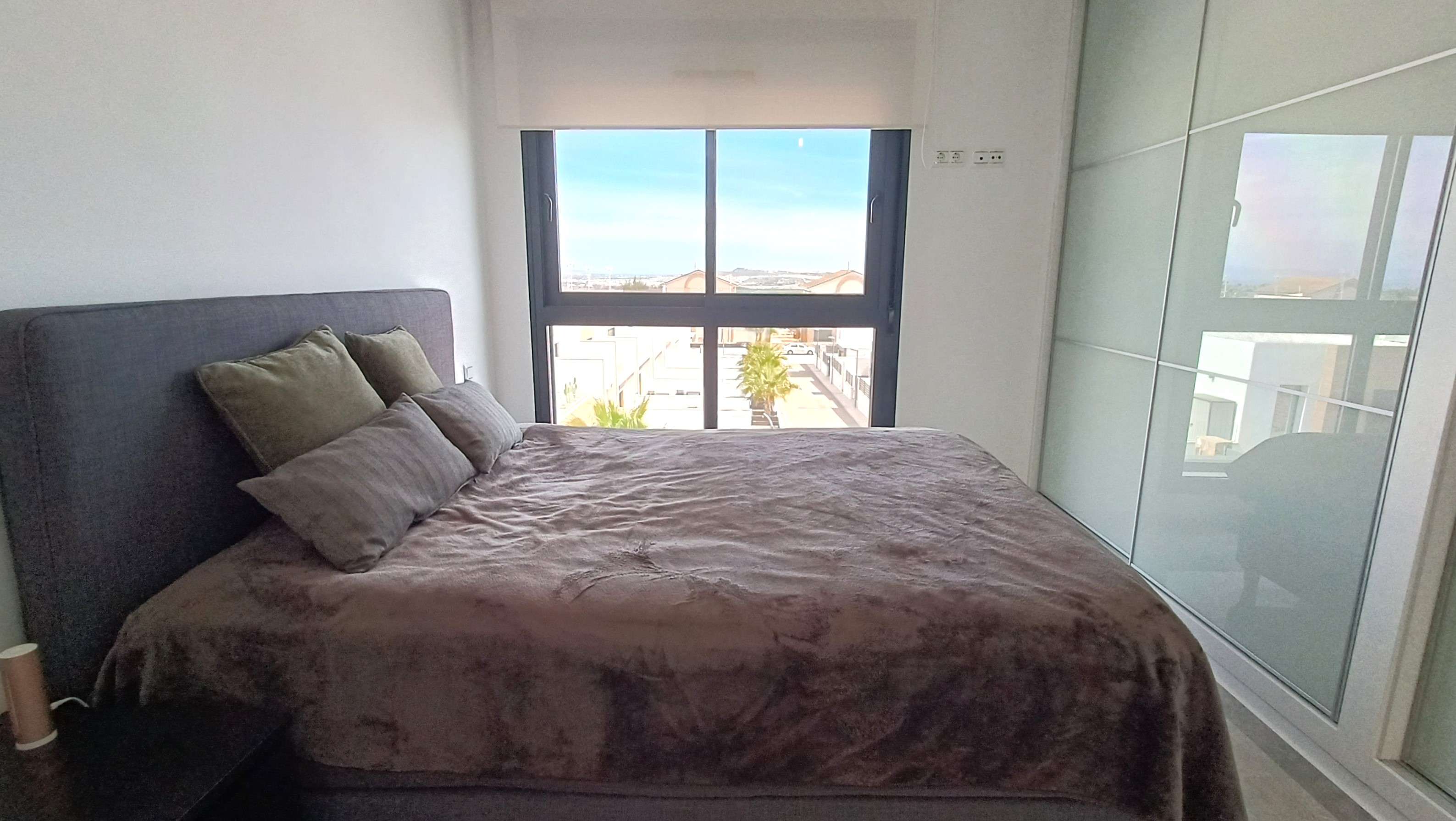Villa en venta en Algorfa