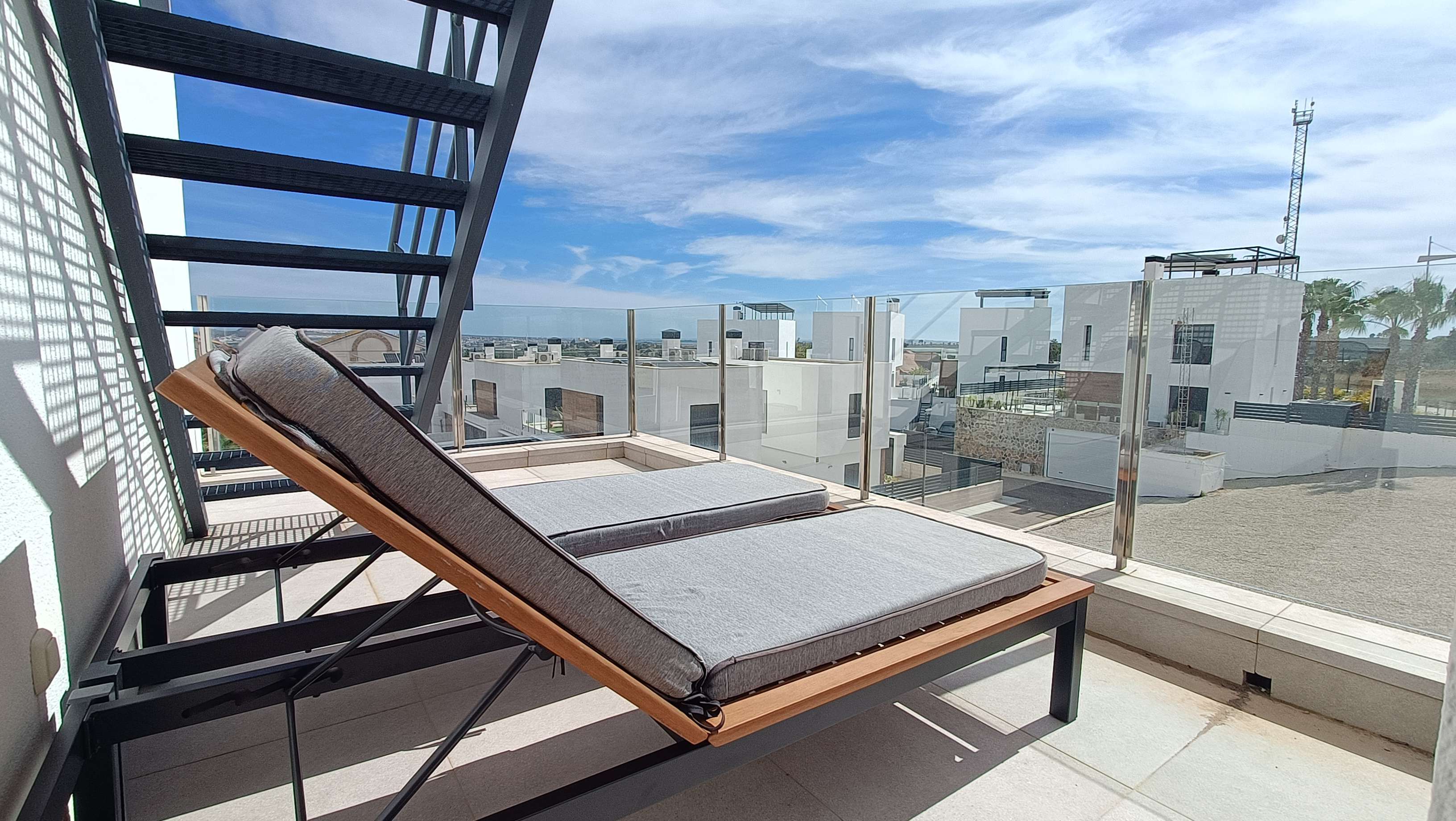 Villa en venta en Algorfa