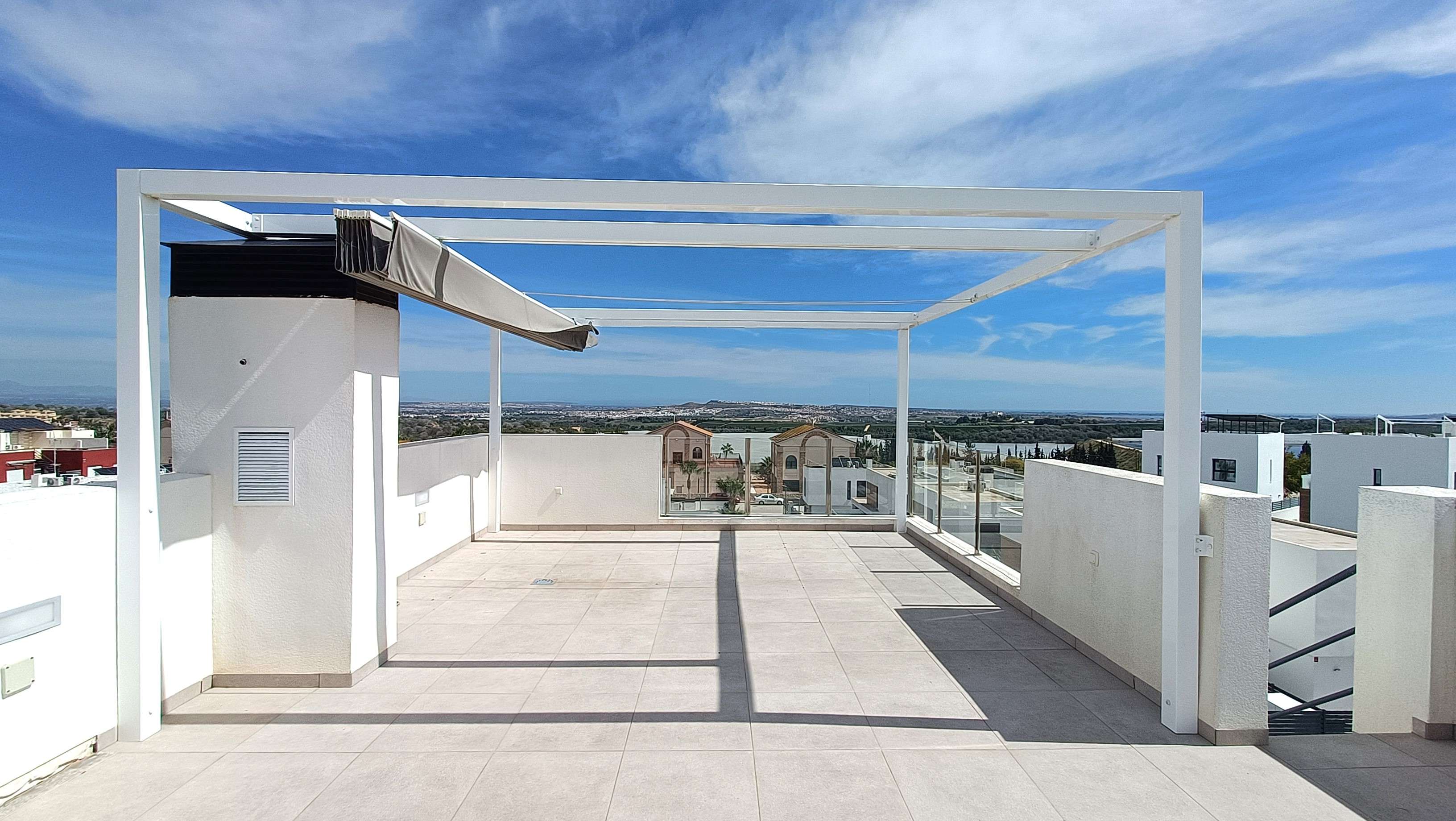 Villa en venta en Algorfa