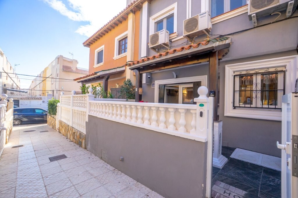 Town House for sale in Torrevieja, Alicante, Spain