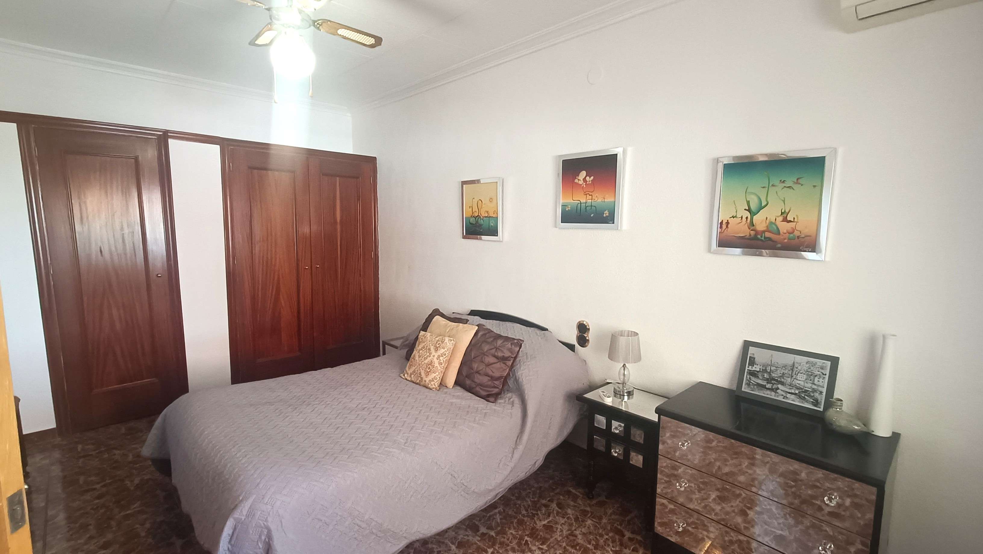 Villa en venta en Crevillent
