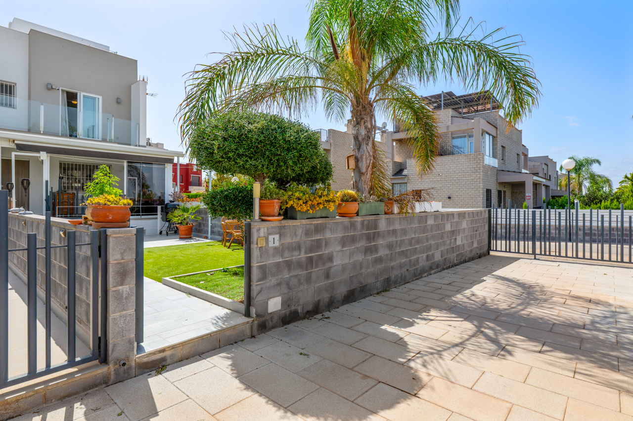 Town House for sale in Torrevieja, Alicante, Spain