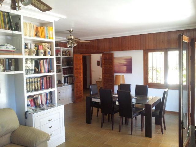 Villa en venta en Campoamor
