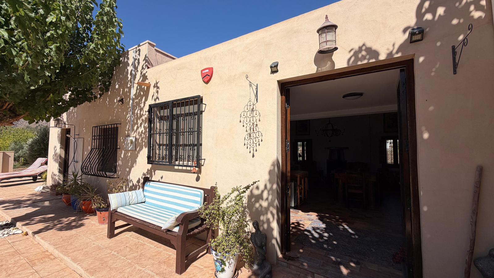 Commercial Property for sale in La Romana, Alicante, Spain
