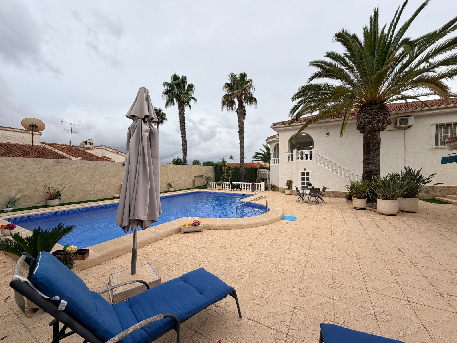 Villa for sale in Ciudad Quesada, Alicante, Spain