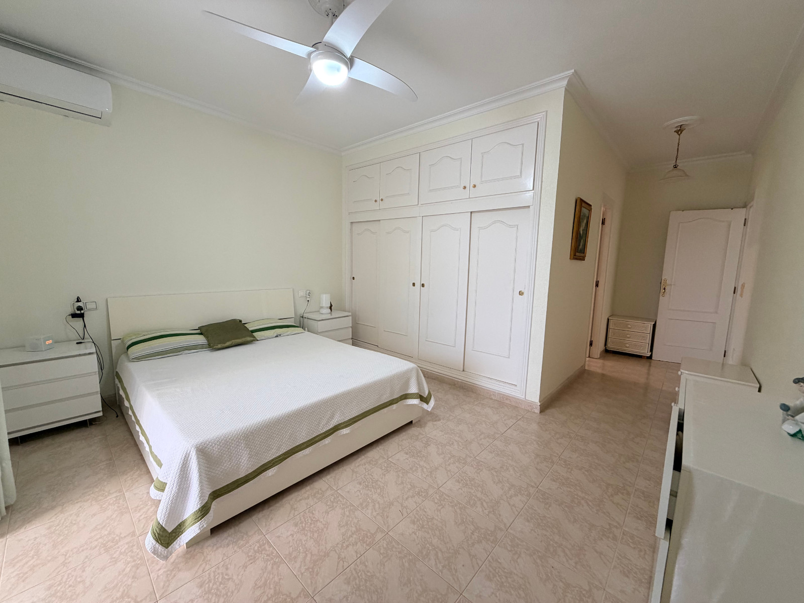 Villa for sale in Ciudad Quesada, Alicante, Spain