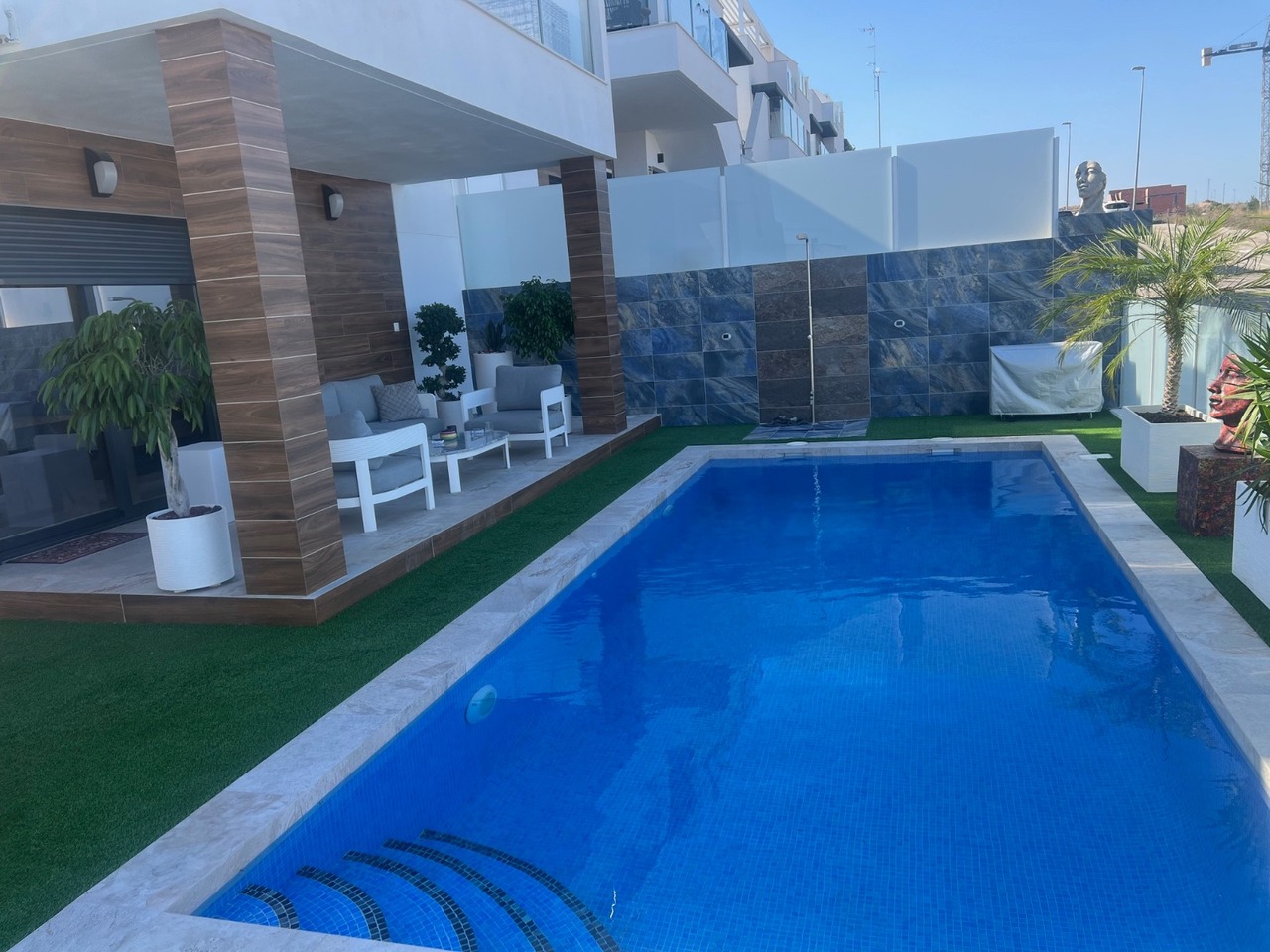 Villa en venta en Los Montesinos