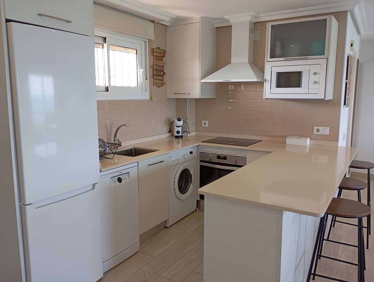 Apartment for sale in Mil Palmeras, Alicante, Spain