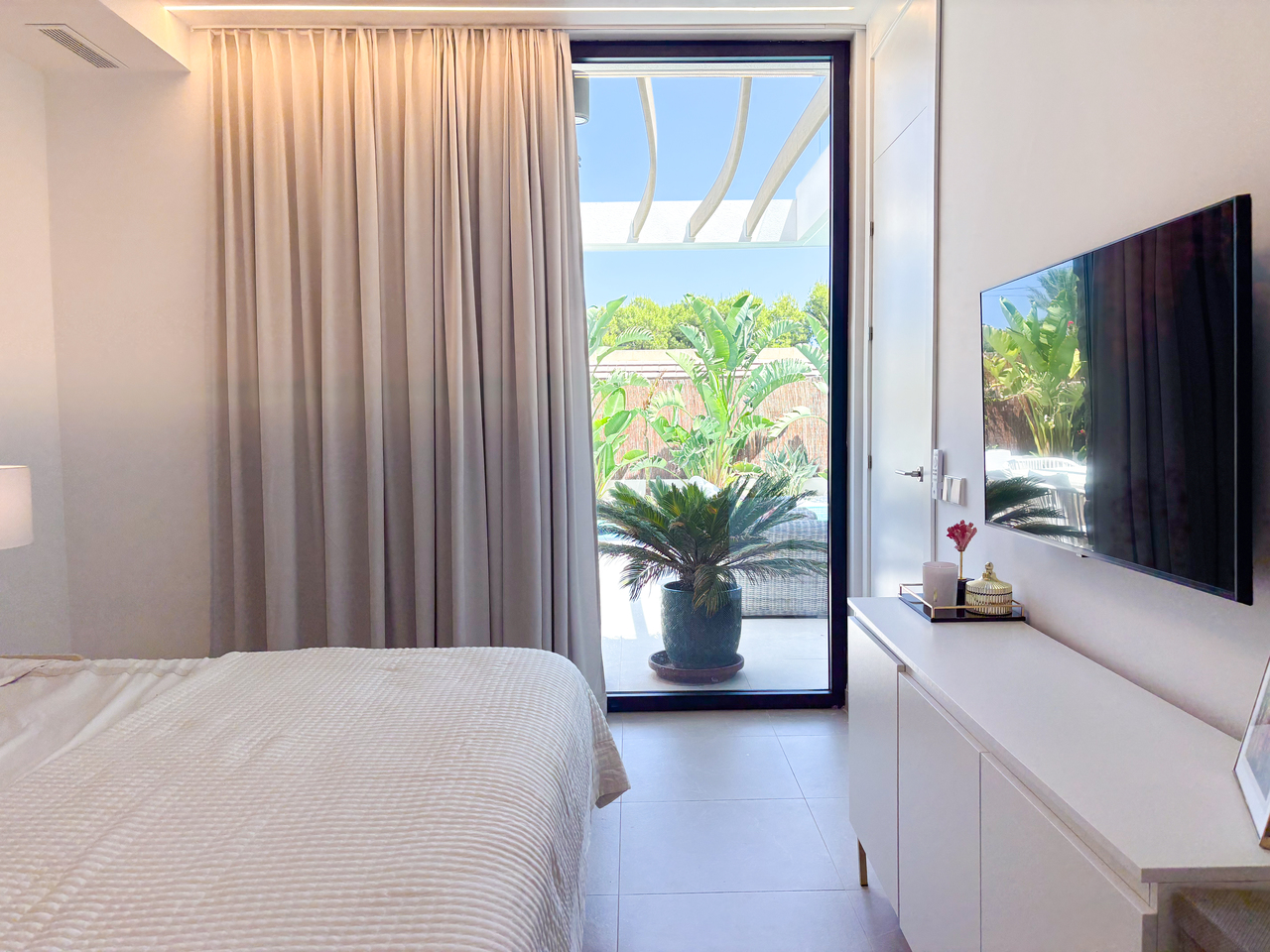 Villa for sale in Cabo Roig, Alicante, Spain