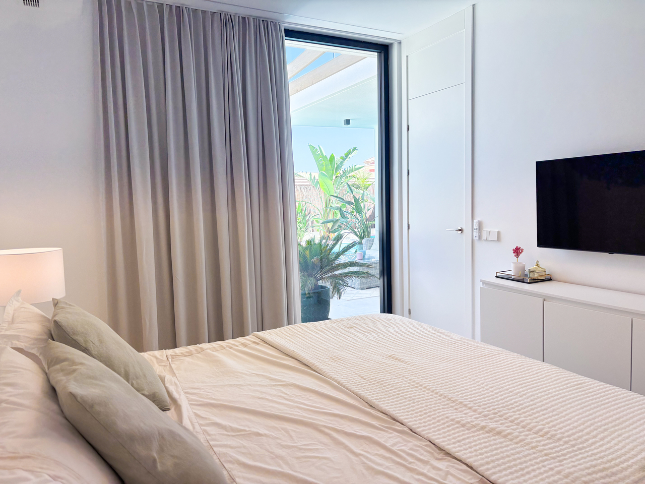 Villa for sale in Cabo Roig, Alicante, Spain