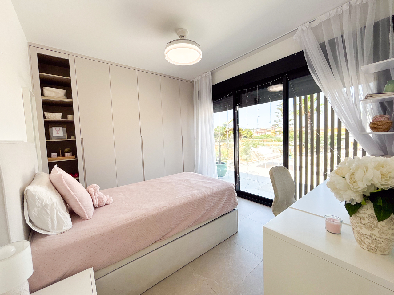 Villa for sale in Cabo Roig, Alicante, Spain