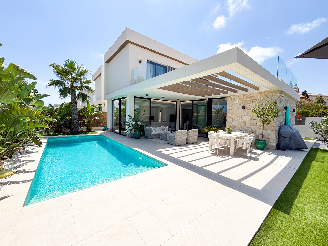 Villa for sale in Cabo Roig, Alicante, Spain