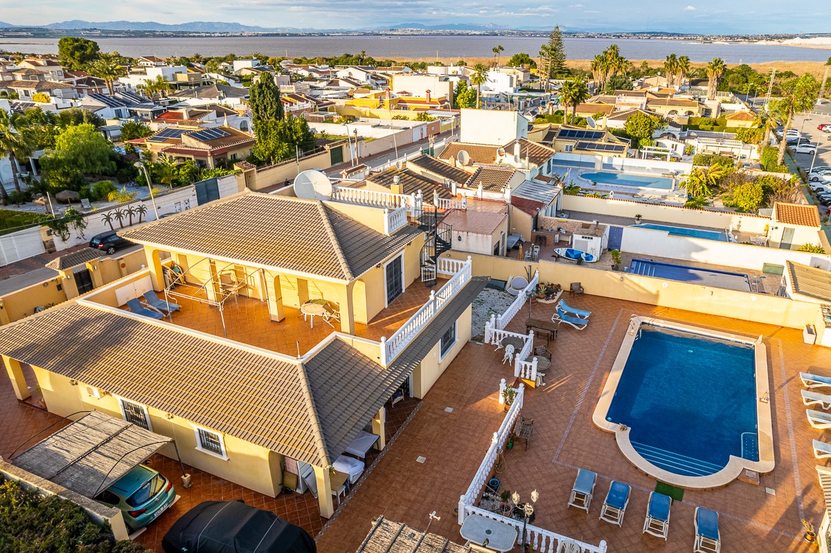 Villa for sale in Torrevieja, Alicante, Spain