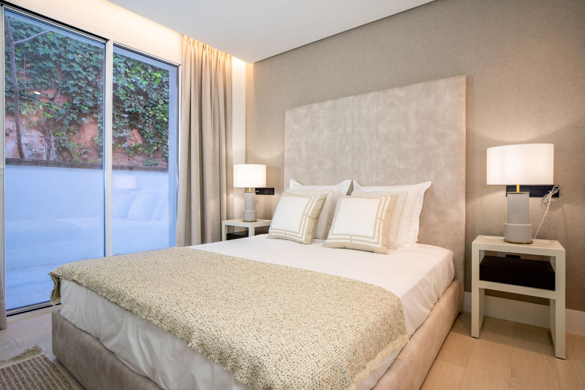 Villa en venta en Nueva Andalucía