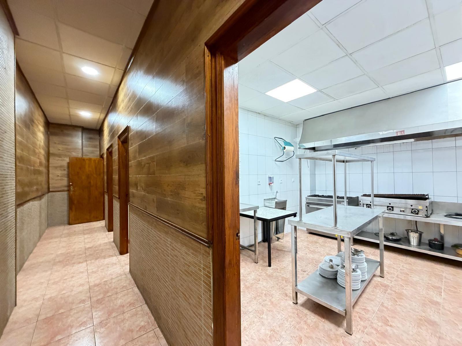 Commercial unit for sale in Torrevieja, Alicante, Spain