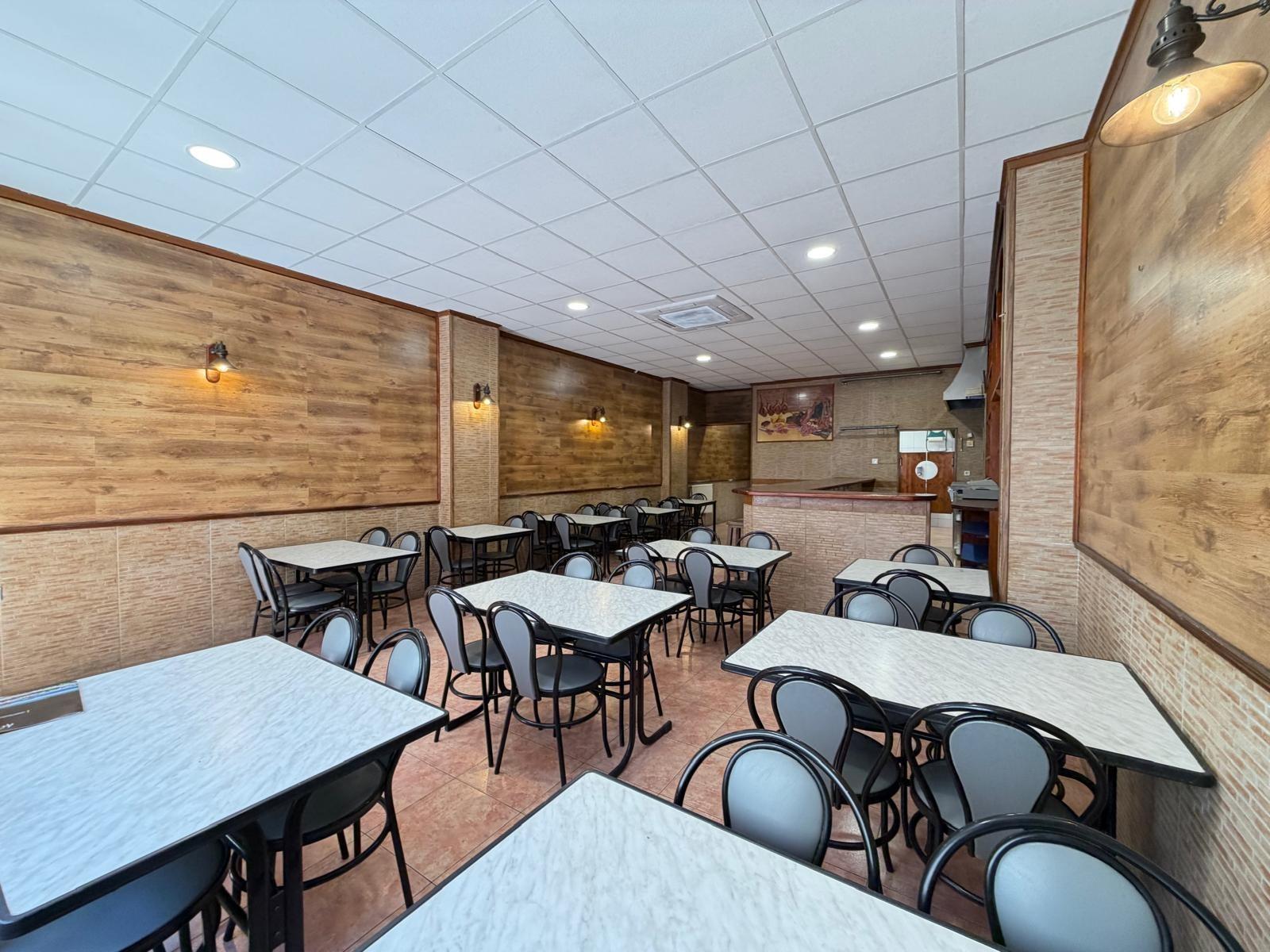 Commercial unit for sale in Torrevieja, Alicante, Spain