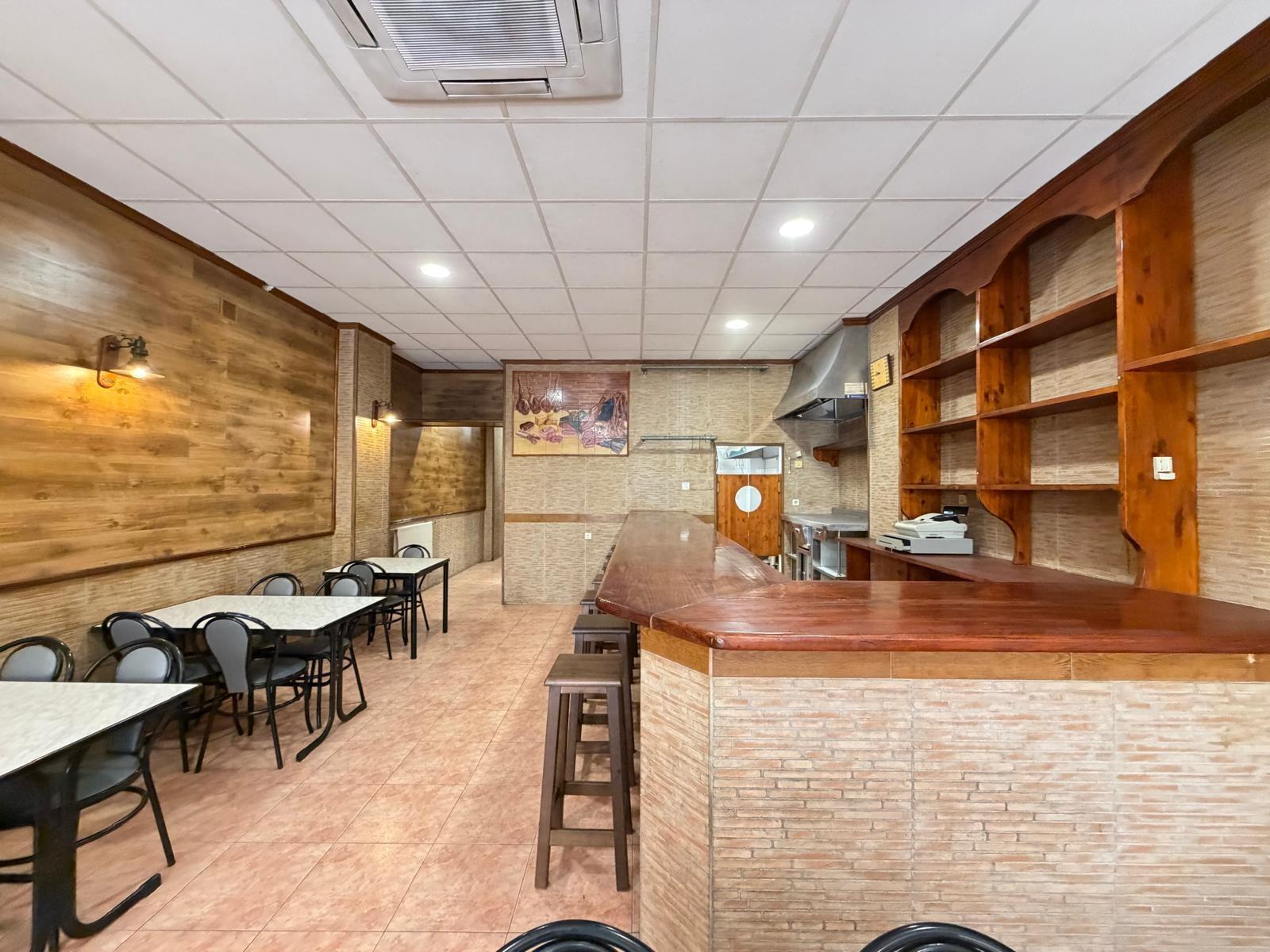 Commercial unit for sale in Torrevieja, Alicante, Spain