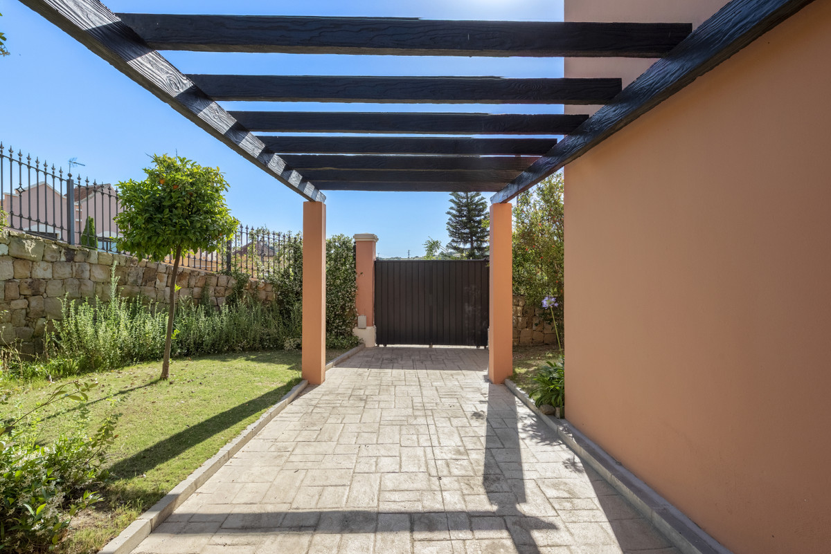 Villa for sale in Estepona, Málaga, Spain