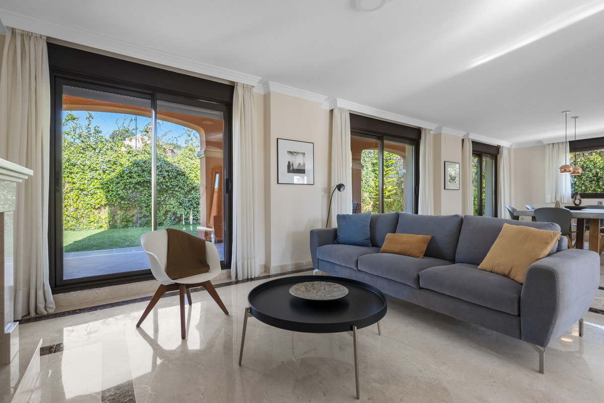 Villa for sale in Estepona, Málaga, Spain