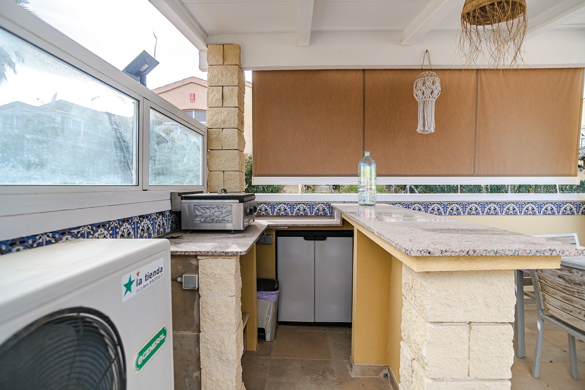 Villa for sale in San Fulgencio, Alicante, Spain