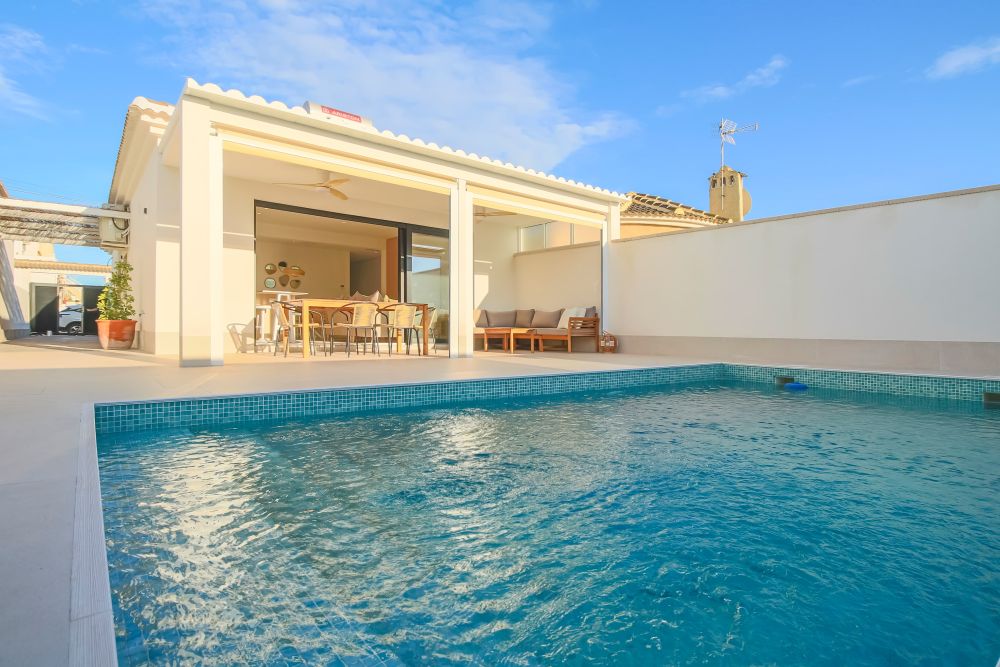 Villa for sale in Torrevieja, Alicante, Spain