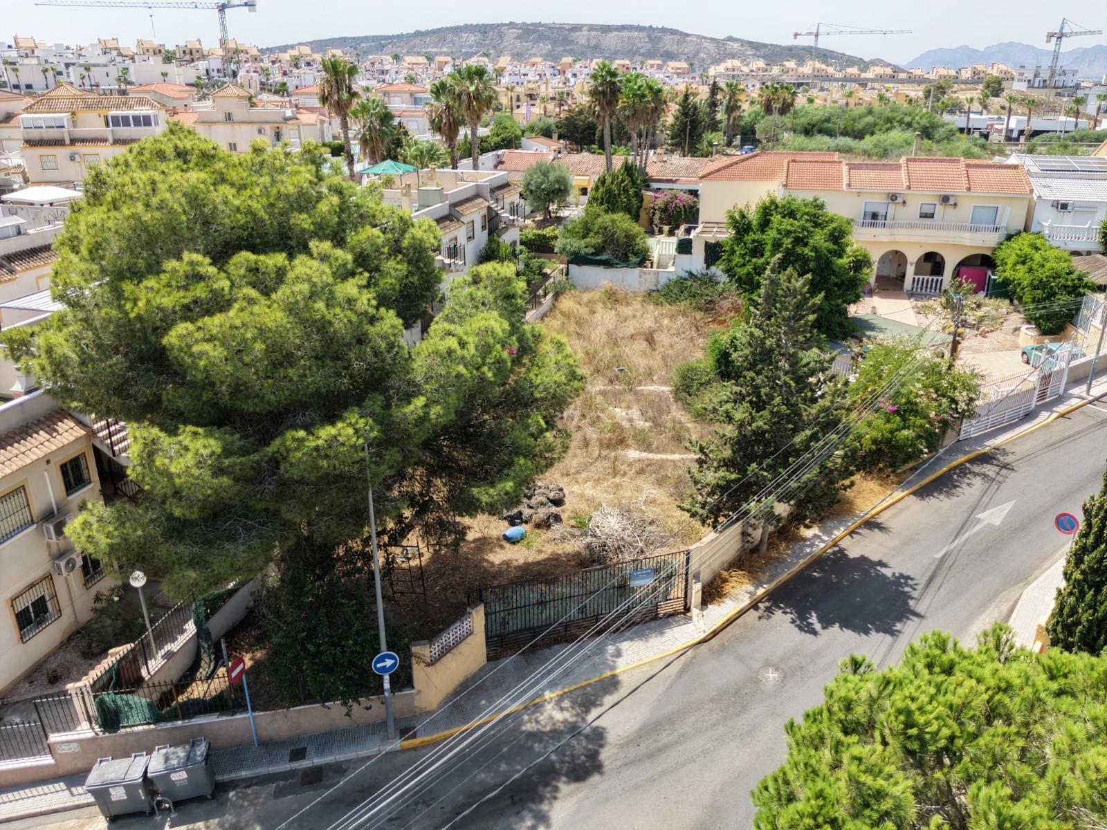 Finca for sale in Algorfa, Alicante, Spain
