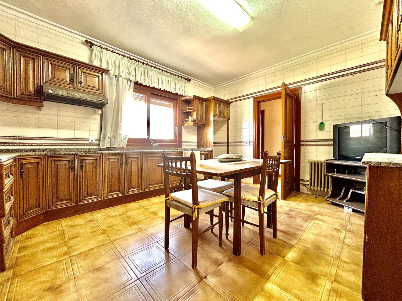 Villa en venta en Santiago De La Ribera