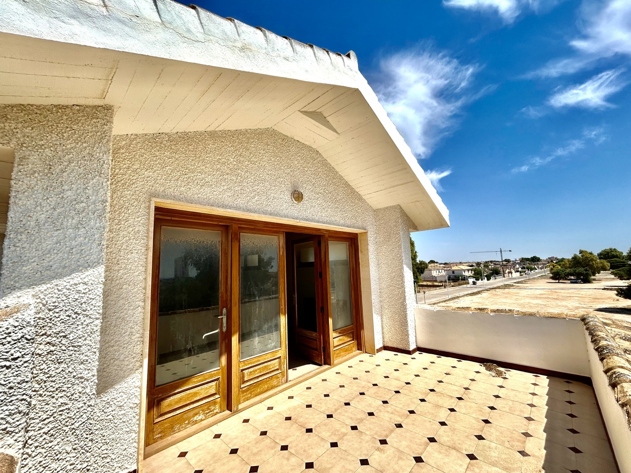 Villa en venta en Santiago De La Ribera
