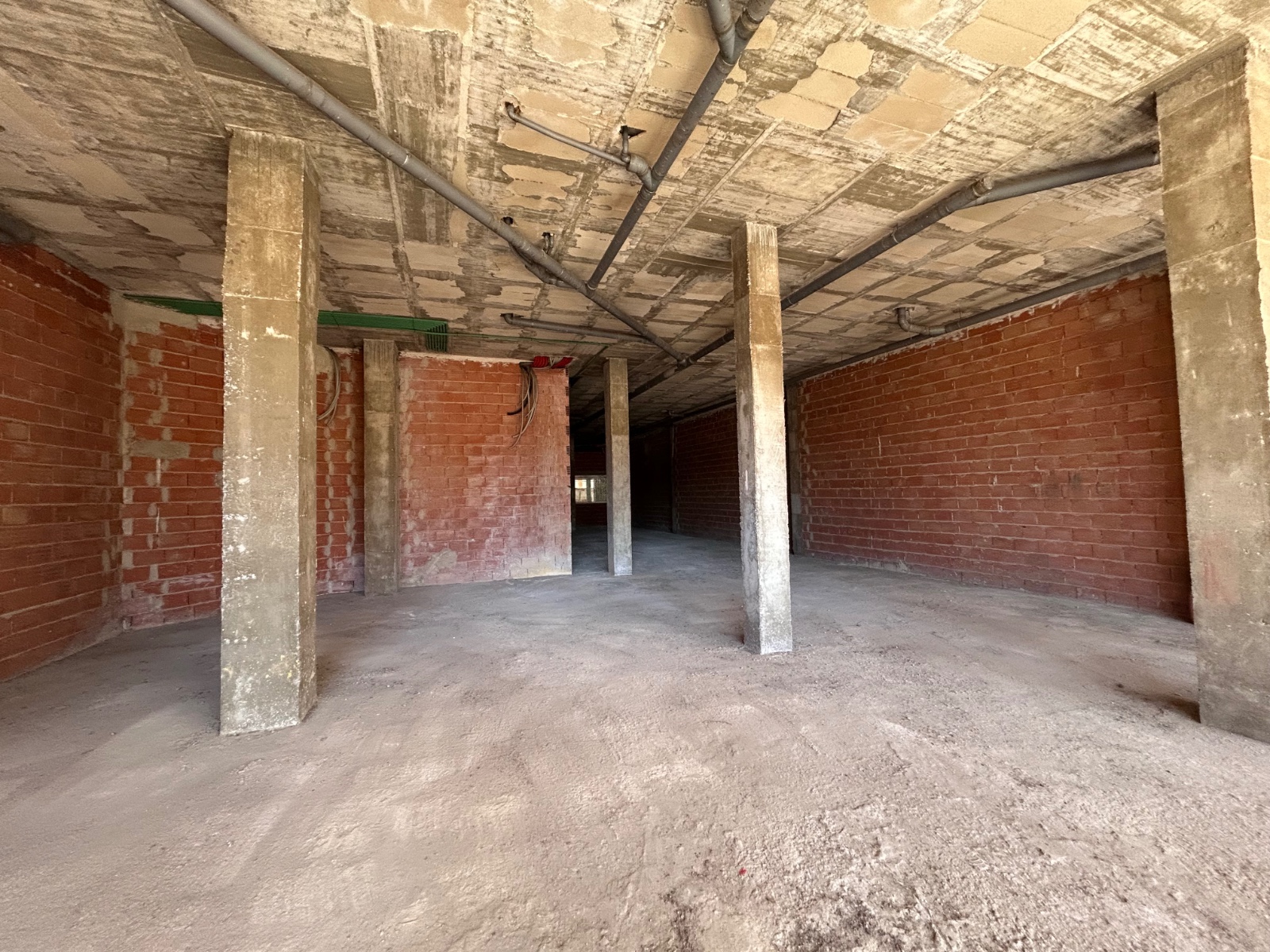 Commercial unit for sale in Jacarilla, Alicante, Spain