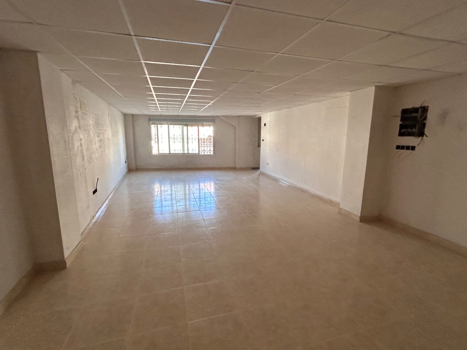 Commercial unit for sale in Jacarilla, Alicante, Spain