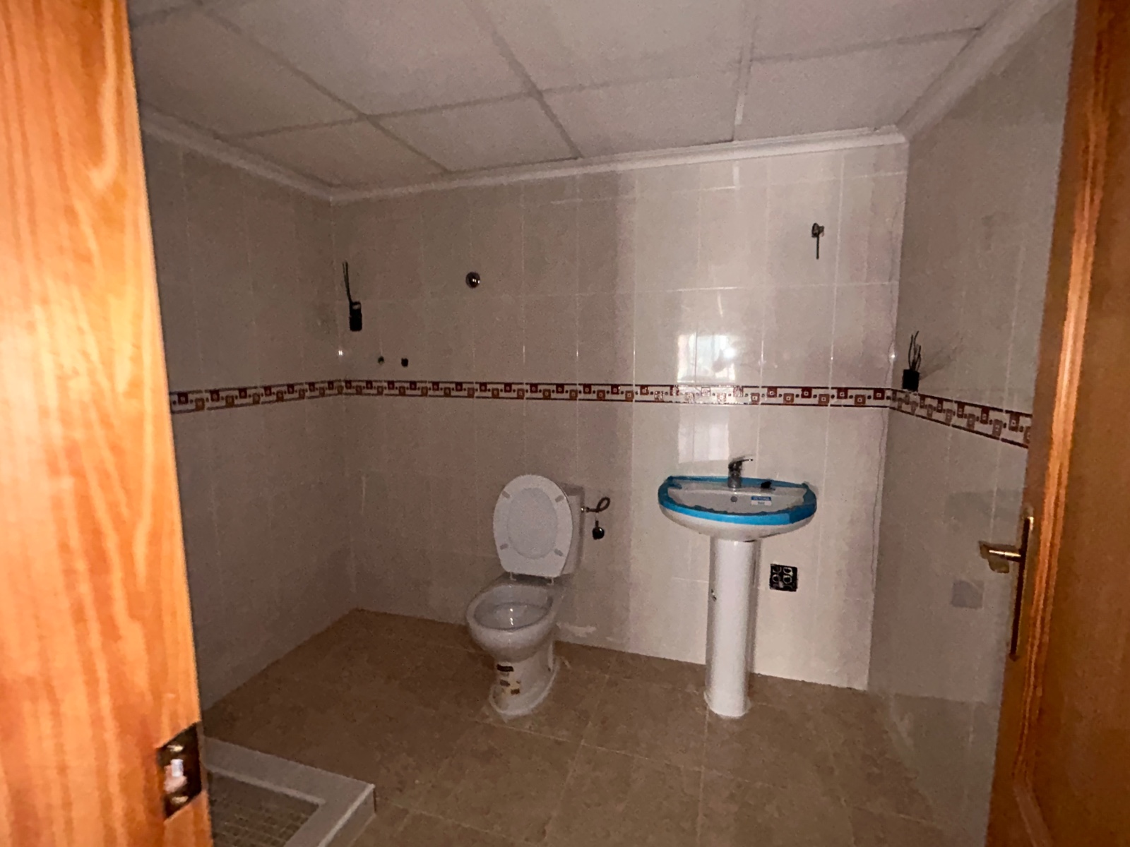 Commercial unit for sale in Jacarilla, Alicante, Spain