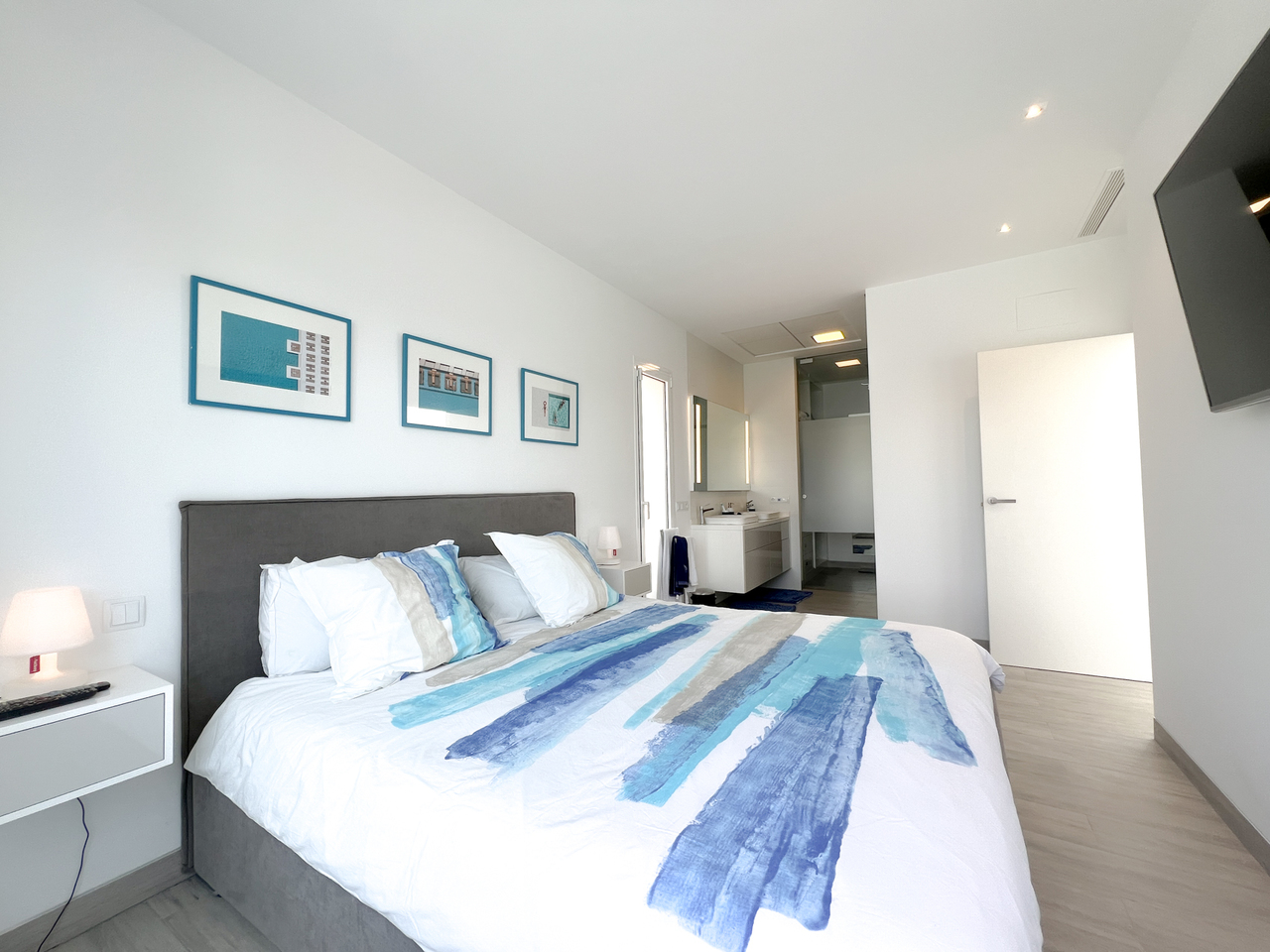 Villa for sale in Las Colinas Golf, Alicante, Spain