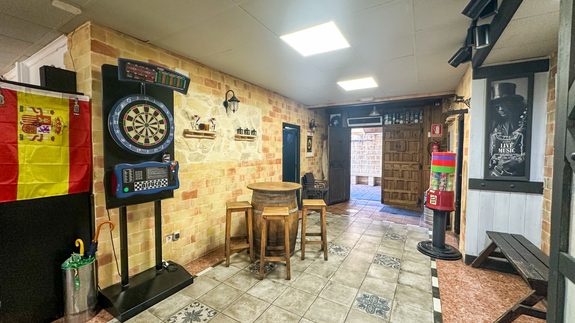 Commercial unit for sale in Torrevieja, Alicante, Spain