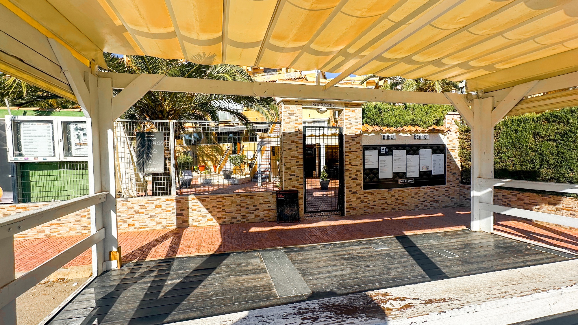 Commercial unit for sale in Torrevieja, Alicante, Spain