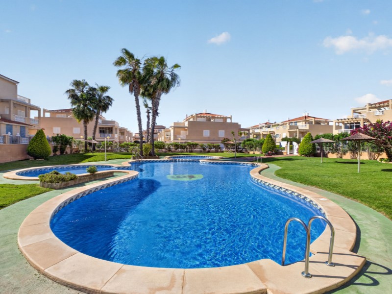 Bungalow en venta en Orihuela