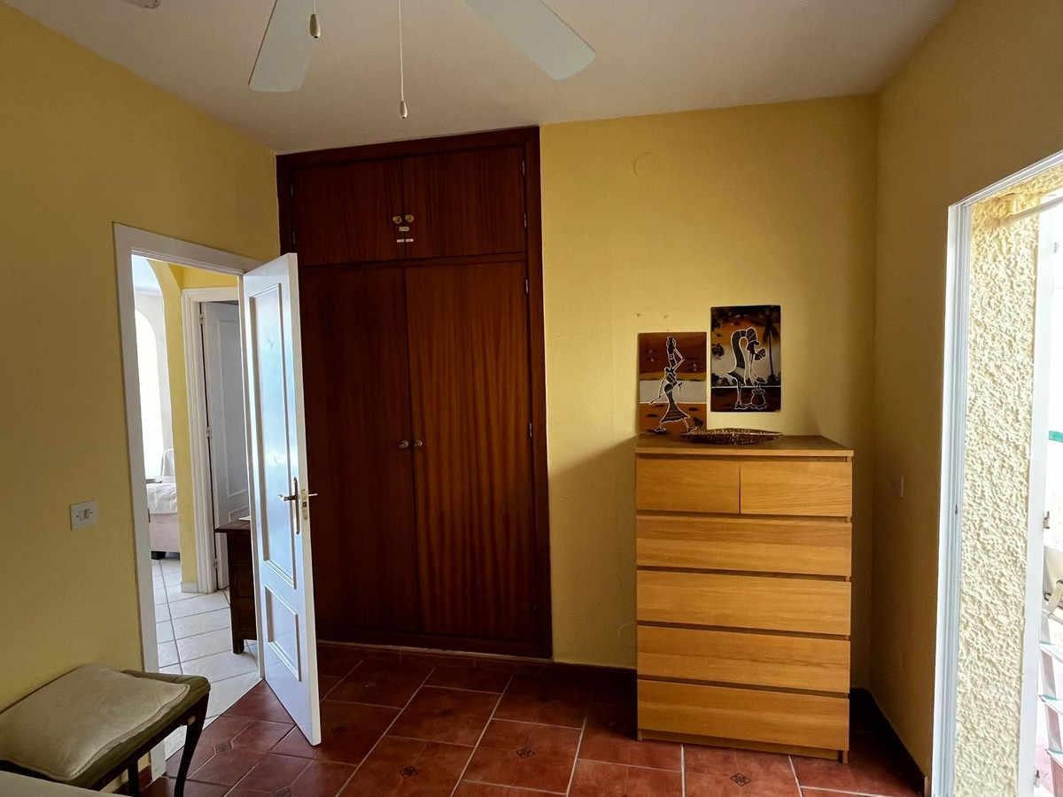 Villa for sale in Almuñecar, Granada, Spain