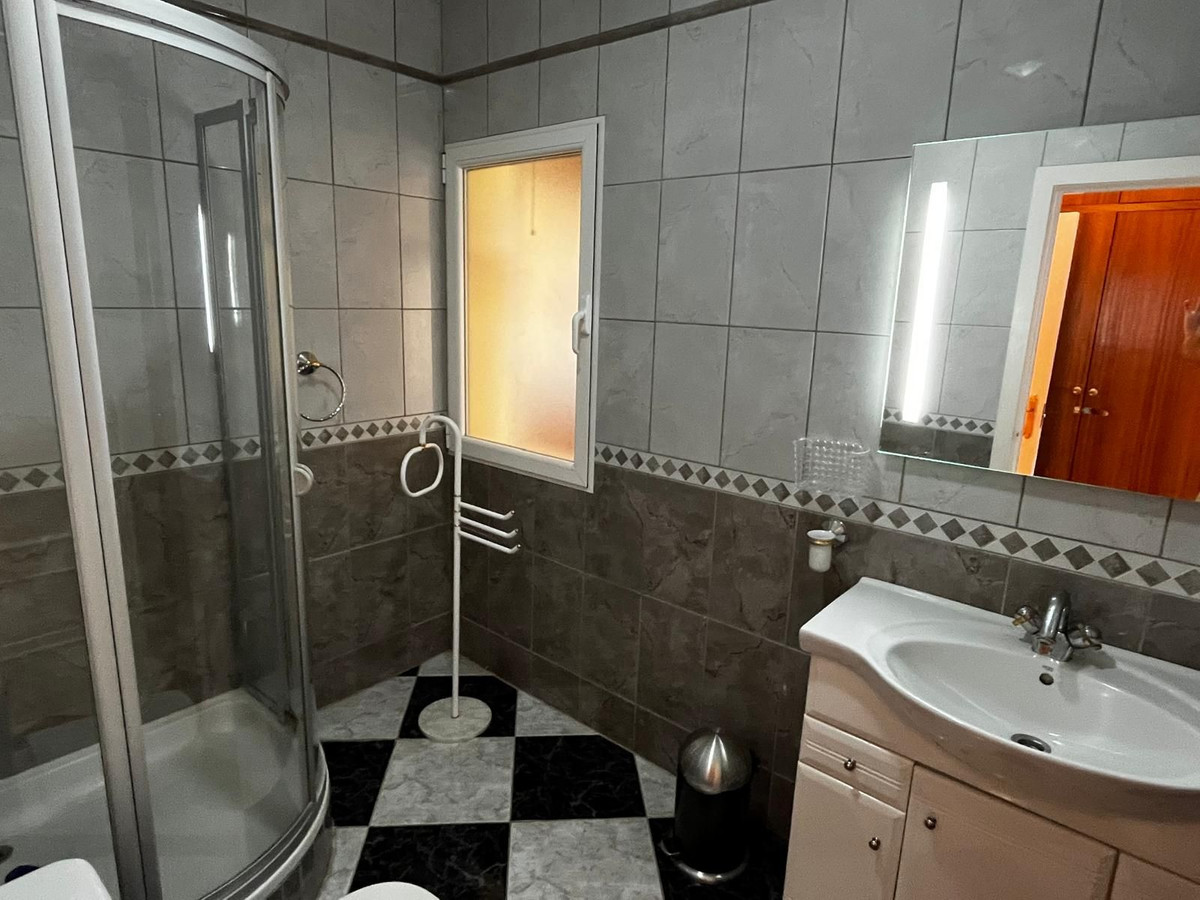 Villa for sale in Almuñecar, Granada, Spain