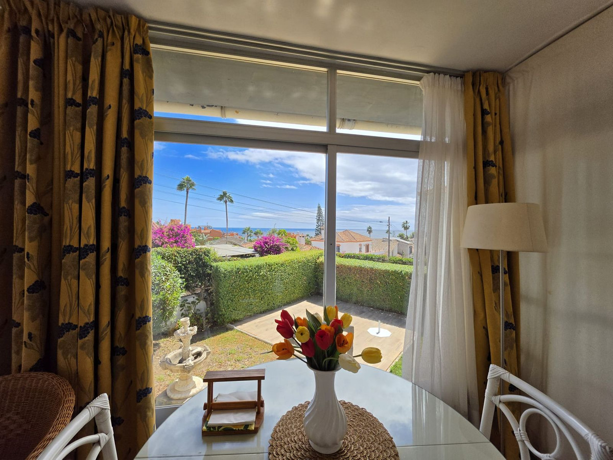 Villa en venta en Estepona