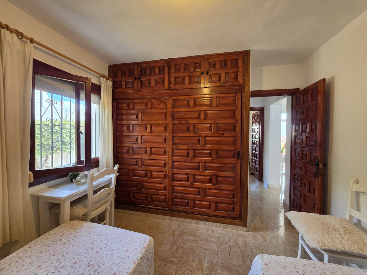 Villa en venta en Estepona