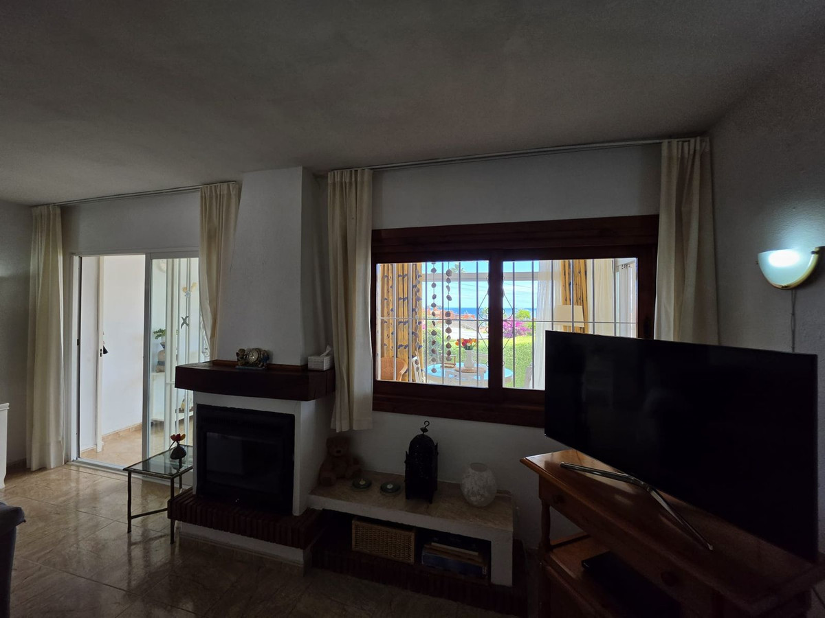 Villa en venta en Estepona