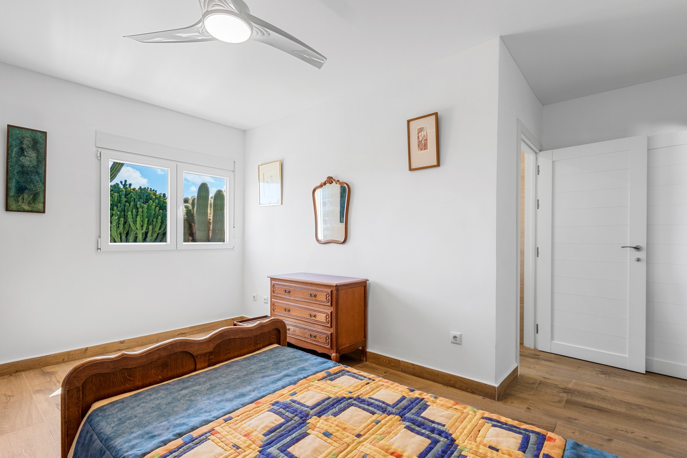 Villa for sale in Los Montesinos, Alicante, Spain