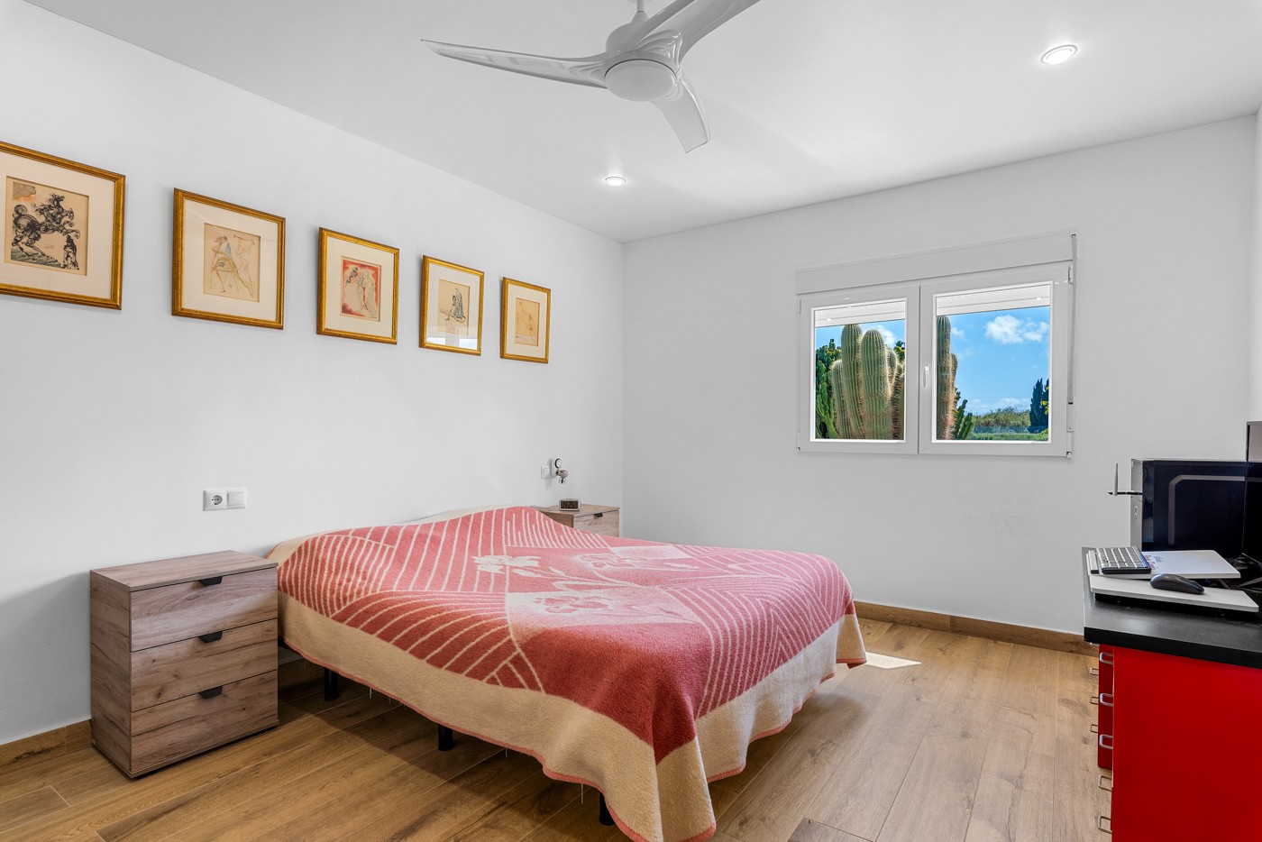 Villa for sale in Los Montesinos, Alicante, Spain