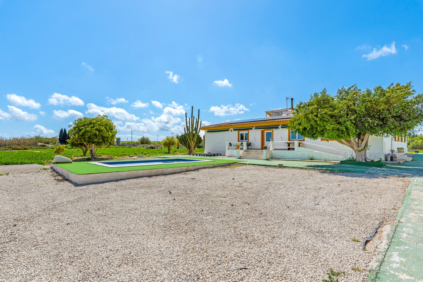 Villa for sale in Los Montesinos, Alicante, Spain